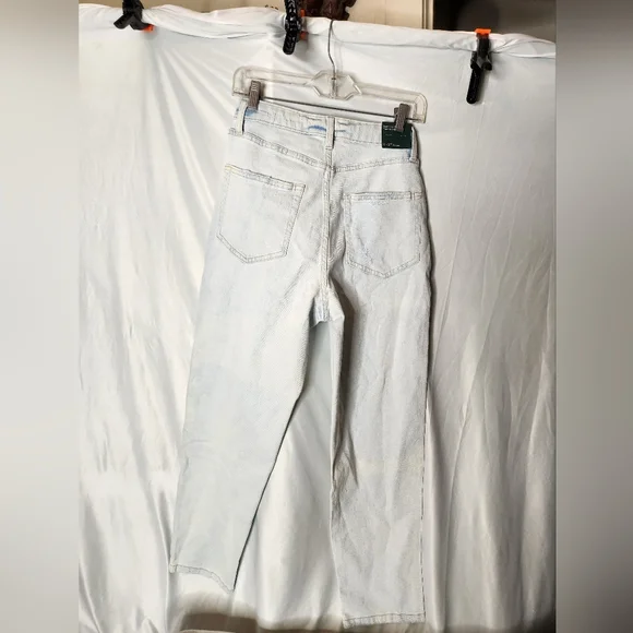 Wild Fable Super High Rise Tapered Jean - Picture 4 of 16